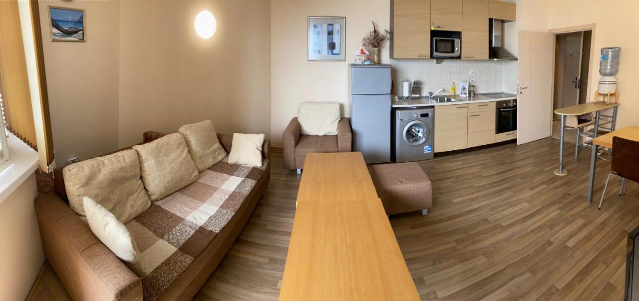 First Line Apartment At Obzor Exterior foto